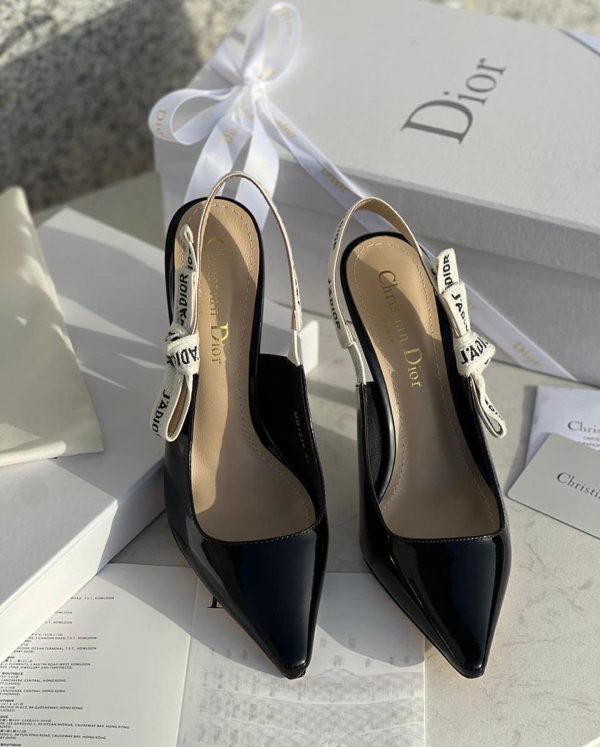 J'Adior Slingback Pump