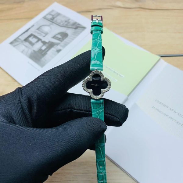 Van Cleef & Arpels Watch - Image 15