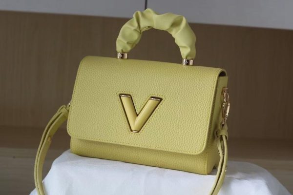Louis Vuitton Twist Handbag - Image 3