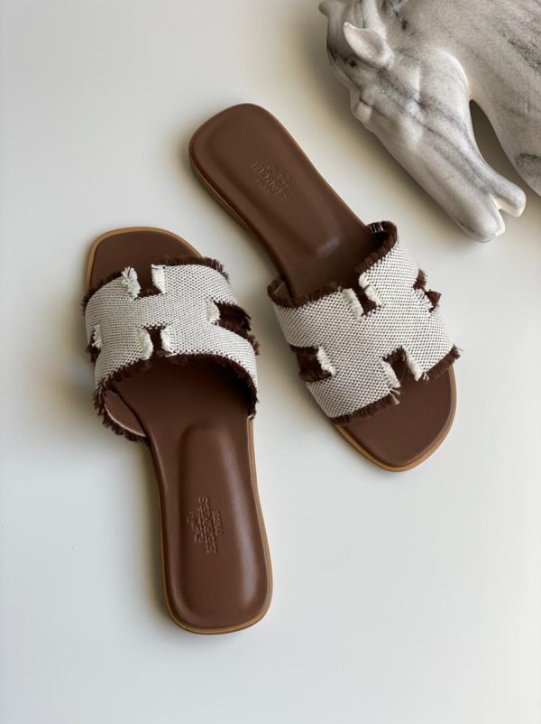 Oran Hermes Slippers - Image 7