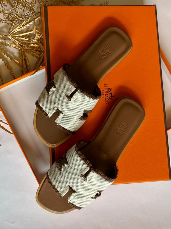 Oran Hermes Slippers - Image 3