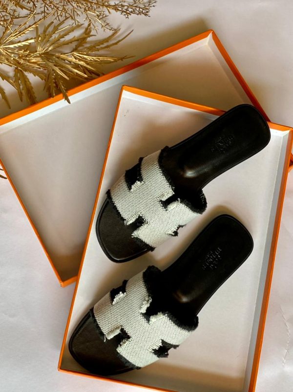 Oran Hermes Slippers - Image 4