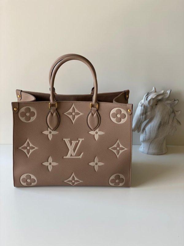 Louis Vuitton OnTheGo Pm Monogram - Image 3