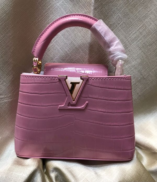 Louis Vuitton Capucines - Image 9