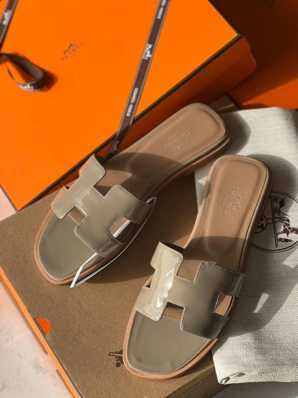 Hermes Slippers