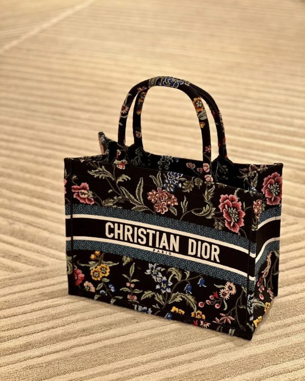 Dior Book Tote Black