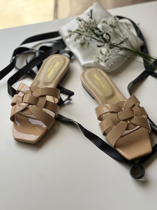 Ysl Nu Pieds Leather Sandals