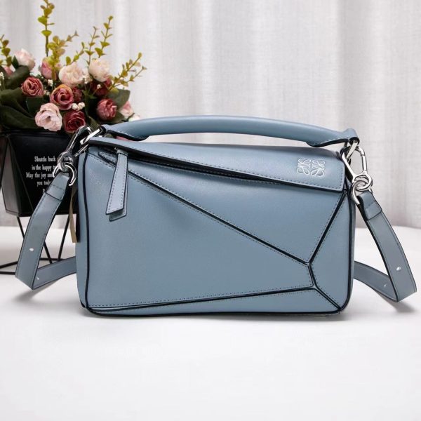 Loewe Puzzle Edge Top Handle Bag - Image 4