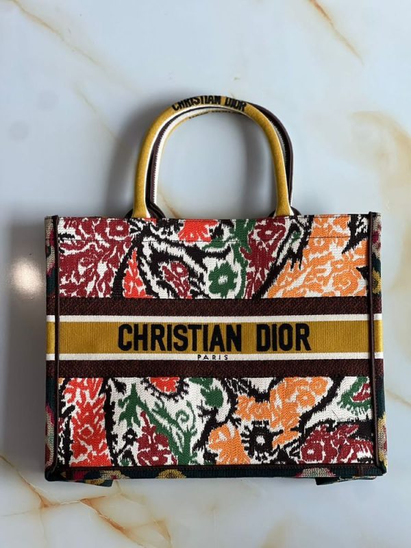Dior Medium Book Tote - Image 6
