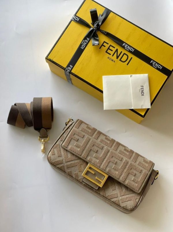 Fendi Baguette Jacquard Ff Fabric Bag - Image 6
