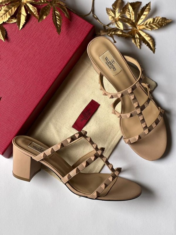 Valentino Garavani Rockstud sandal - Image 4
