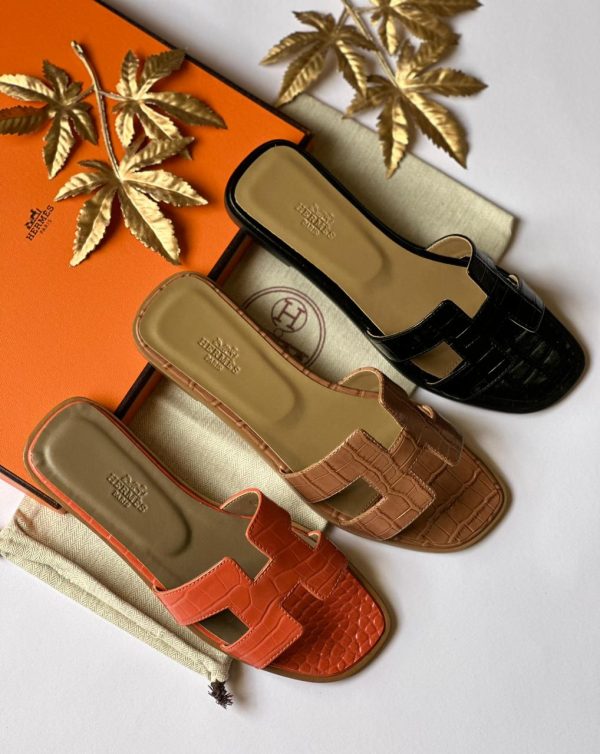 Hermes Slippers