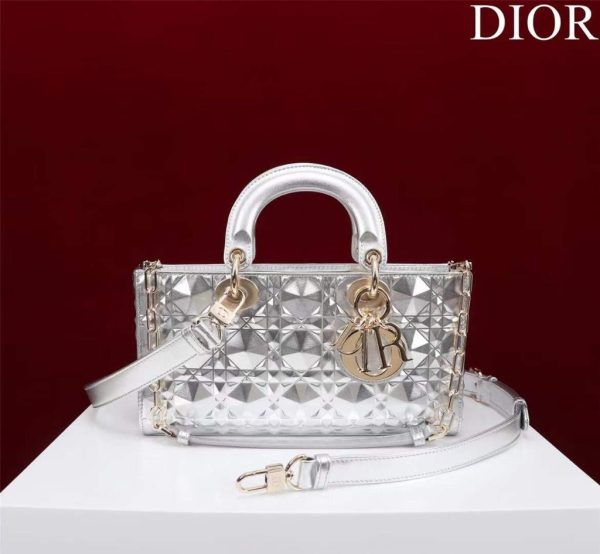 Dior Medium Lady D-Joy Handbag - Image 2
