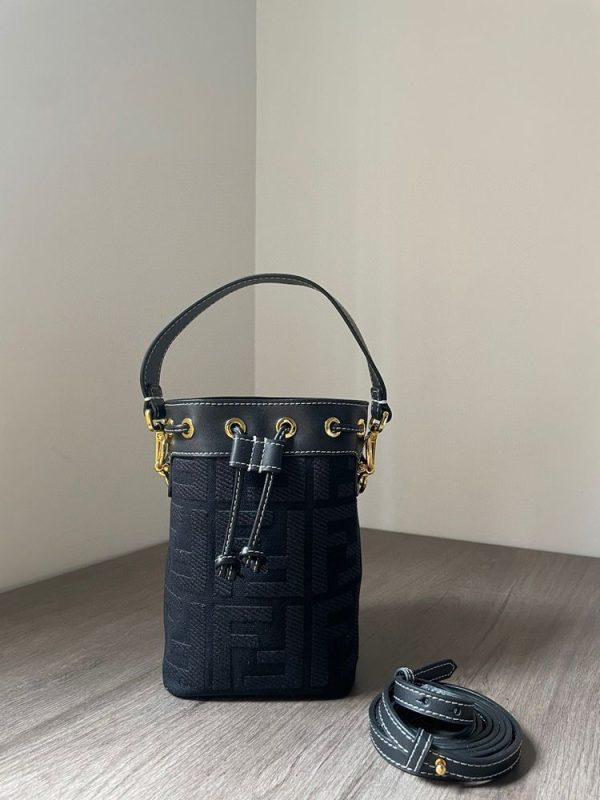 Fendi Mon Tresor Bag - Image 5