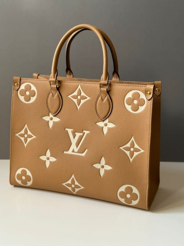 Louis Vuitton OnTheGo MM Bag - Image 10