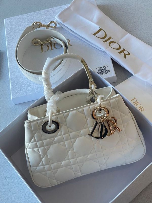 Dior Lady 95.22