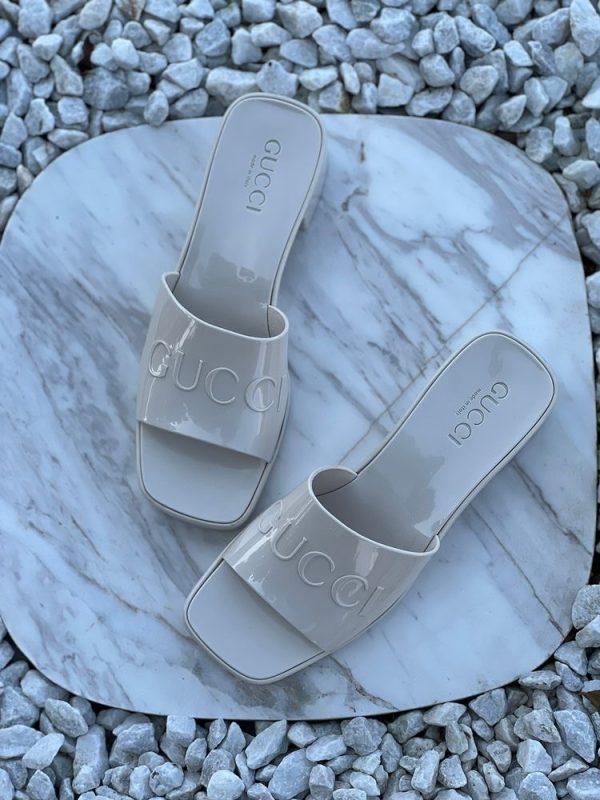 Gucci Rubber Slide Sandal - Image 2