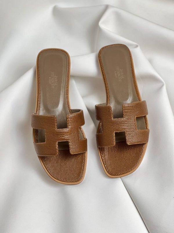 Hermes Oasis Ostrich Slippers - Image 3