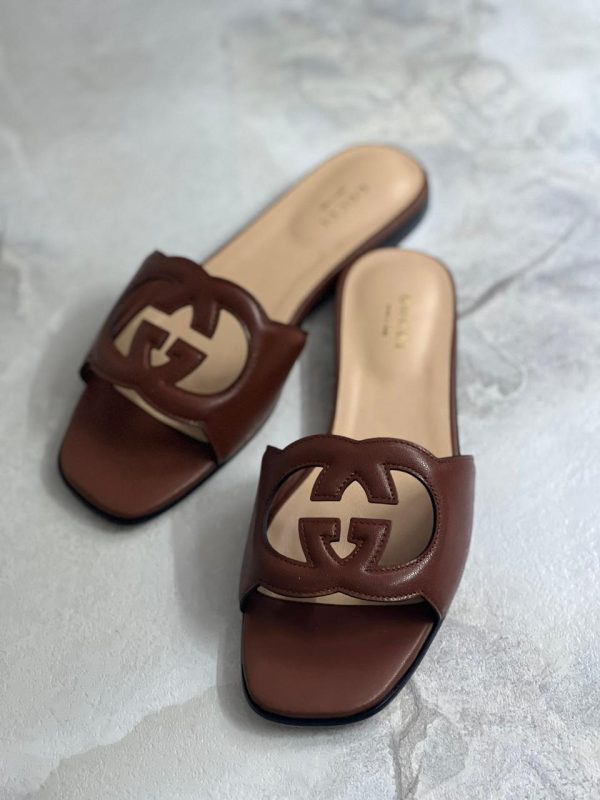 Gucci GG Cut Out Flat Sandals - Image 2