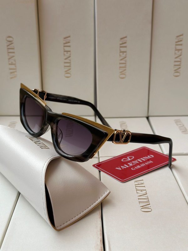 Valentino Sunglass For Women - Image 2