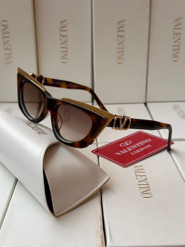 Valentino Sunglass For Women - Image 3