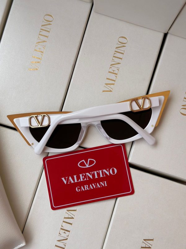 Valentino Sunglass For Women - Image 4