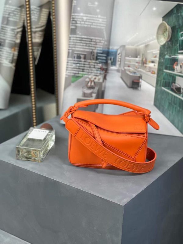 Loewe Puzzle Edge Bag In Satin Calfskin - Image 10