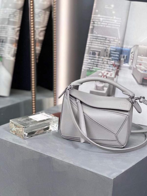Loewe Puzzle Edge Bag In Satin Calfskin - Image 6