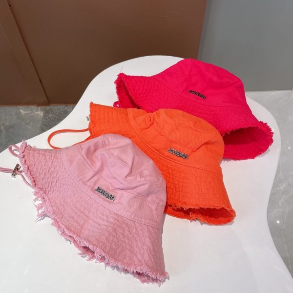 Jacquemus Le Bob Gadjo Logo Bucket Hat