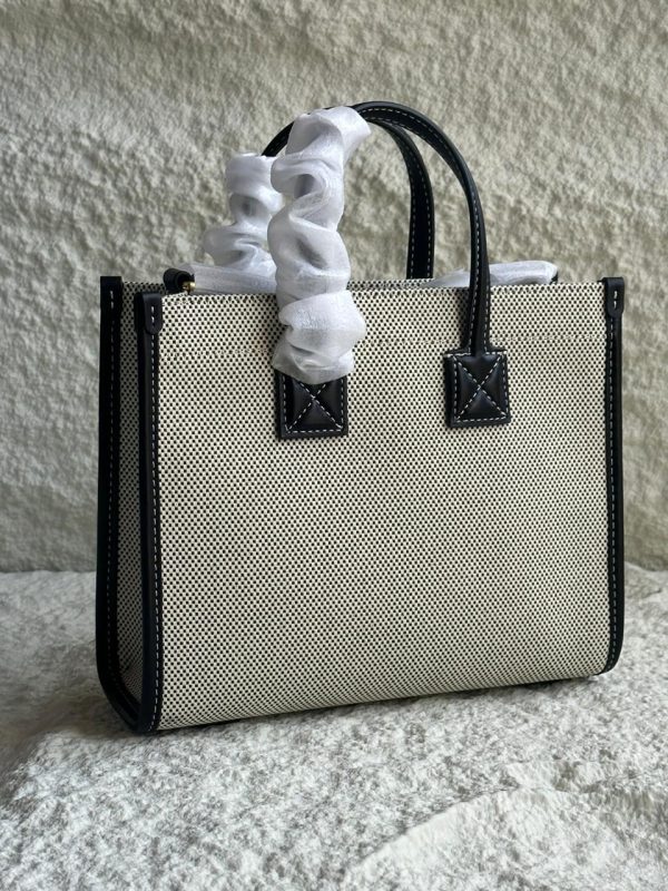 Burberry Canvas Freya Tote Bag - Image 3
