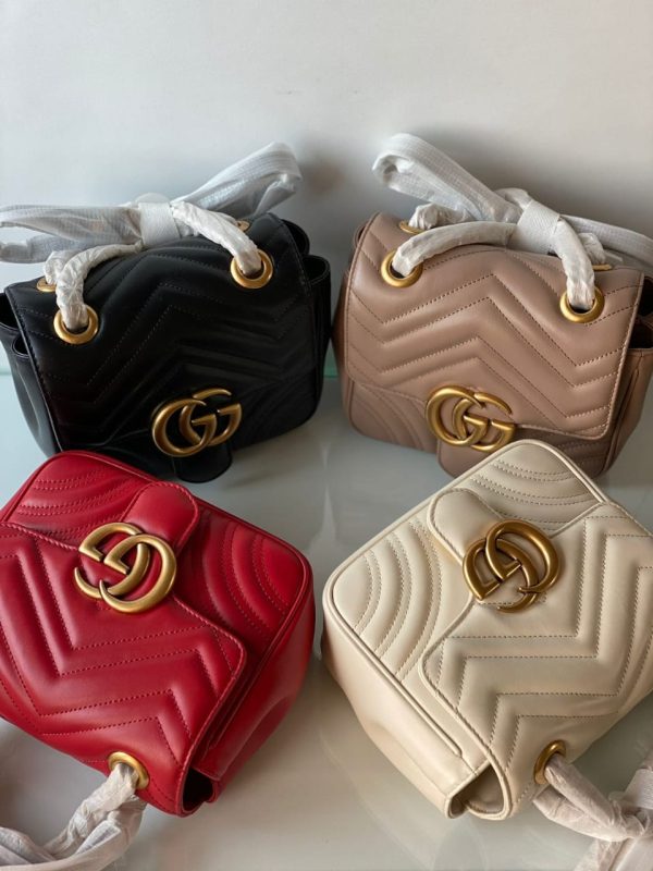 GG Marmont Quilted Shoulder Bag
