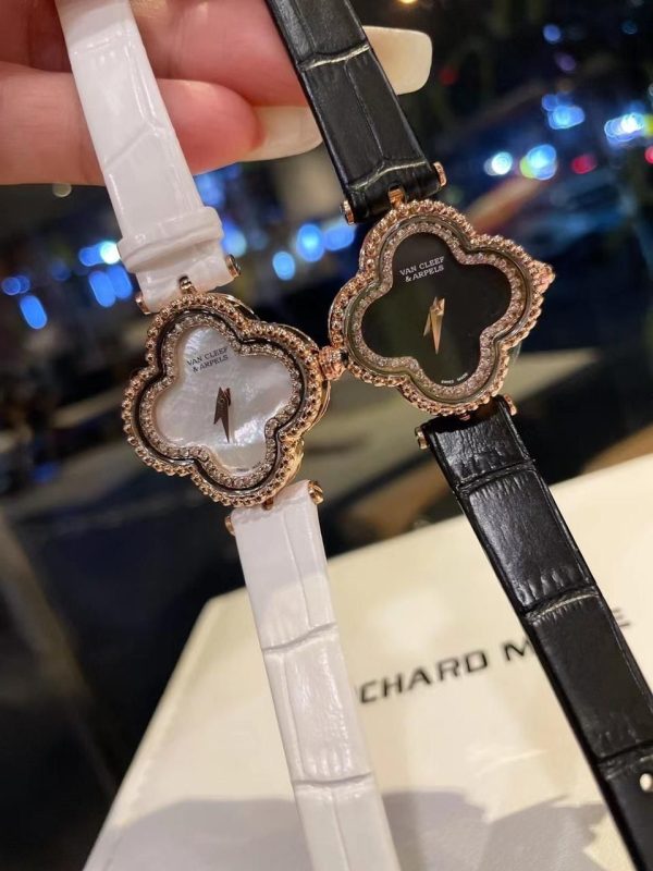 Van Cleef & Arpels Alhambra Watch - Image 3
