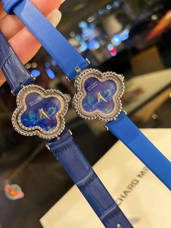 Van Cleef & Arpels Alhambra Watch - Image 5