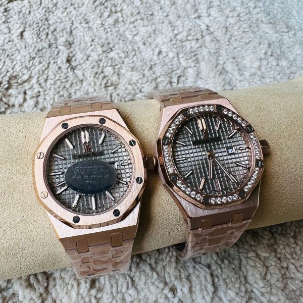Audemars Piguet Ladies Royal Oak - Image 2