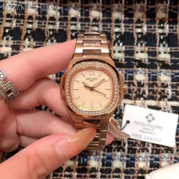 Patek Philippe Ladies Nautilus Watch - Image 3