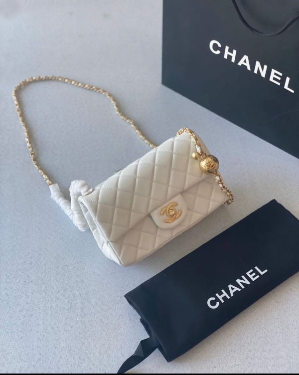 Chanel Pearl Crush Mini Flap Bag - Image 4