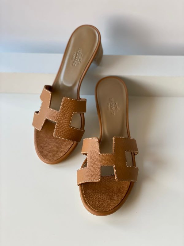 Hermes Calfskin Oasis Sandal - Image 6