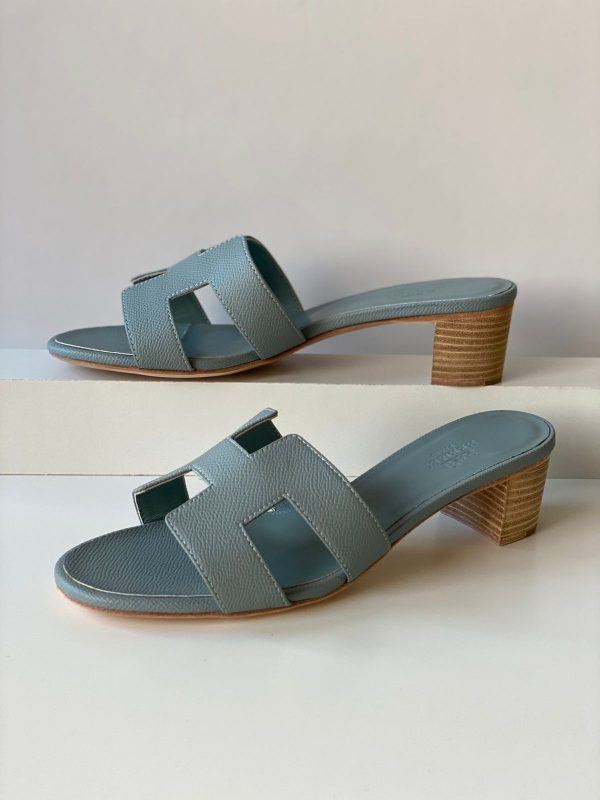 Hermes Calfskin Oasis Sandal - Image 3