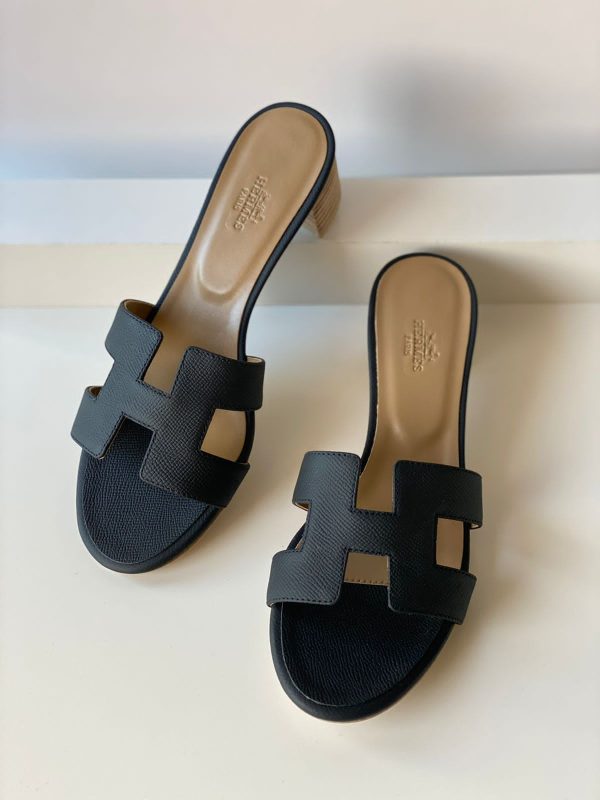 Hermes Calfskin Oasis Sandal - Image 8