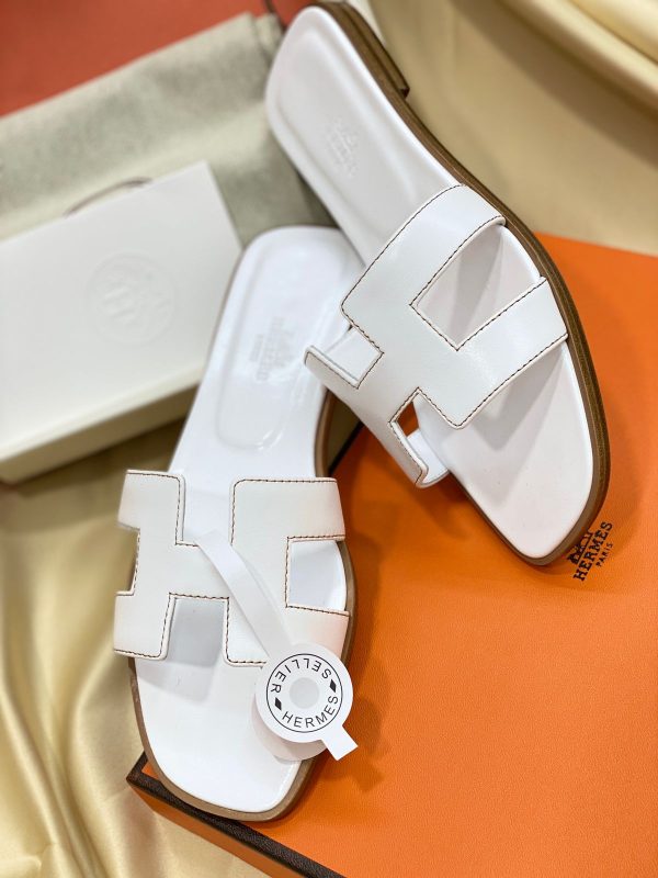 Hermes Oran Leather Sandal In White