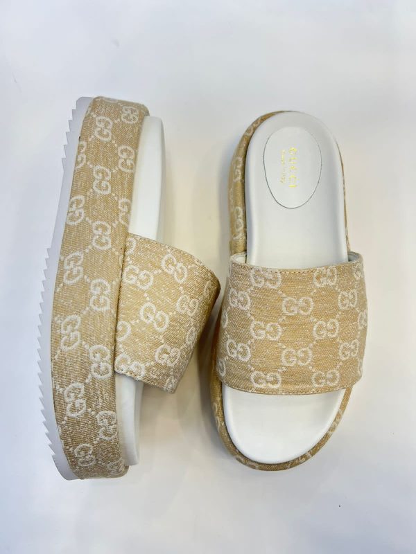Gucci Gg Maxi Canvas Platform Slides - Image 2