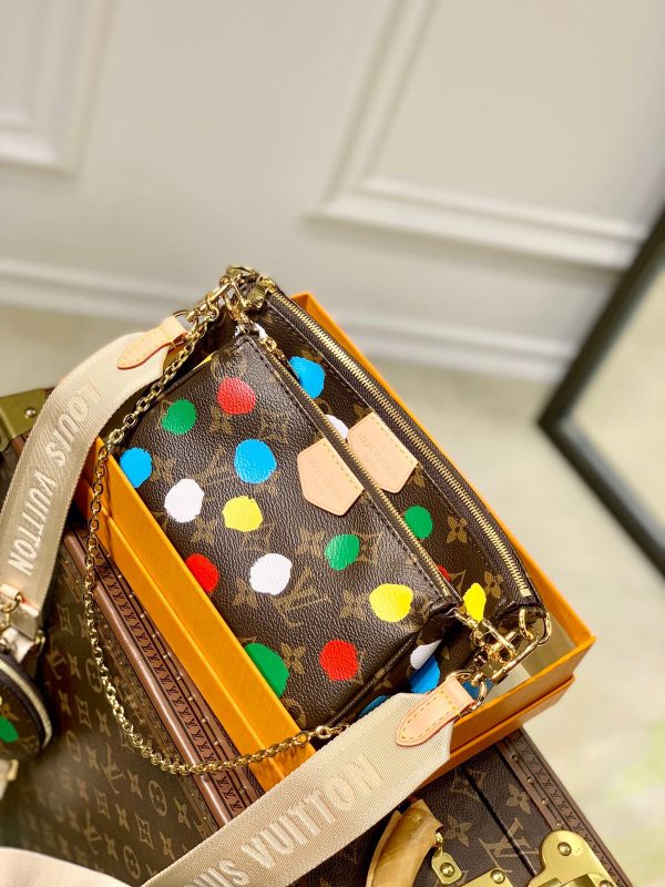 Lv X Yk Multi Pochette Accessoires