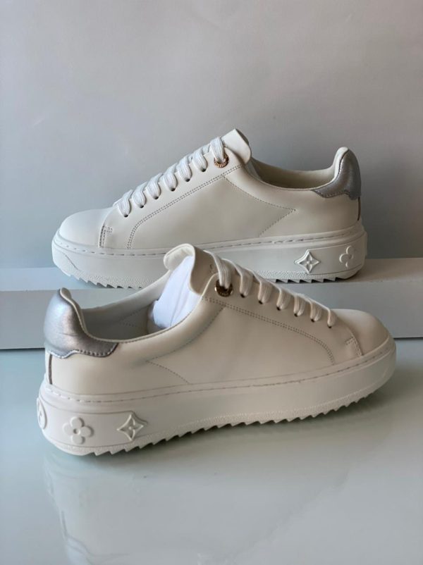 Louis Vuitton Time Out Sneaker - Image 7