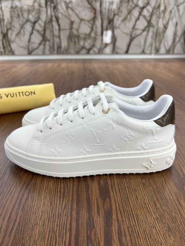 Louis Vuitton Time Out Sneaker - Image 8