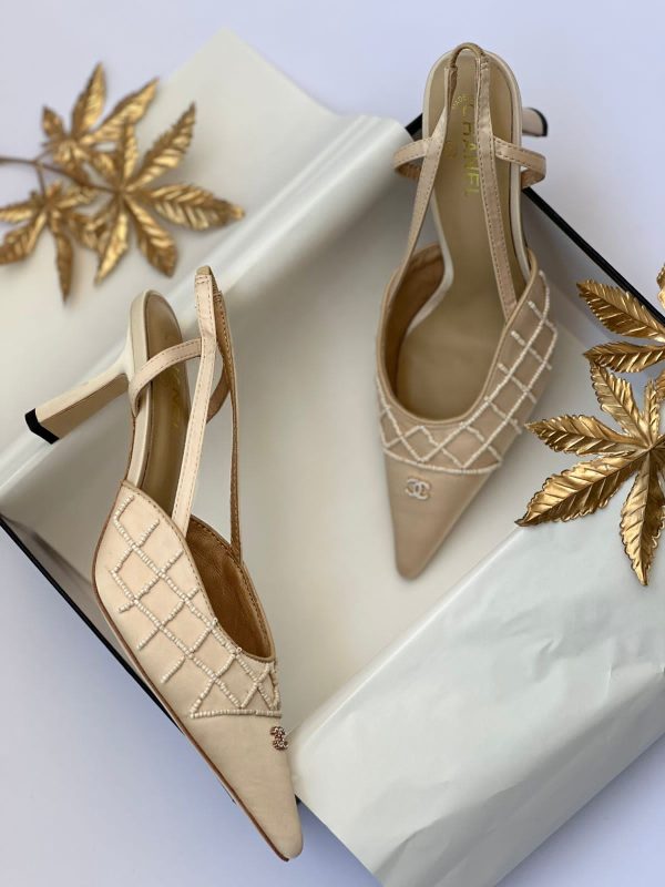 Chanel Pointed Slingback Mid Heels - Image 3