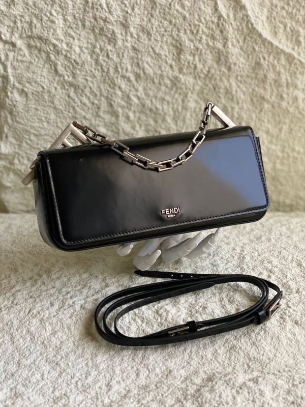 Fendi First Sight Pouch In Noir