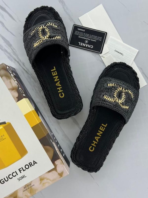 Chanel Black Woven Raffia CC Flat Slides