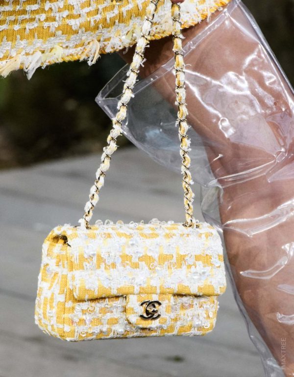 Chanel Classic Flap Tweed Shoulder Bag In Yellow