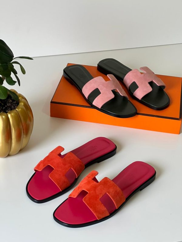 Hermes Oran Leather Sandal - Image 3