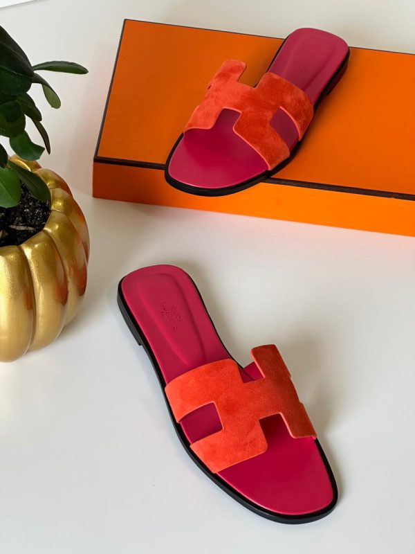Hermes Oran Leather Sandal - Image 2